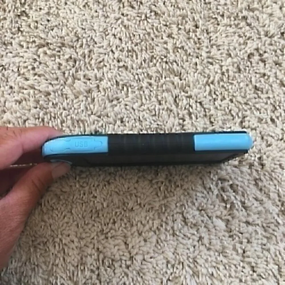 Portable solar charger blue